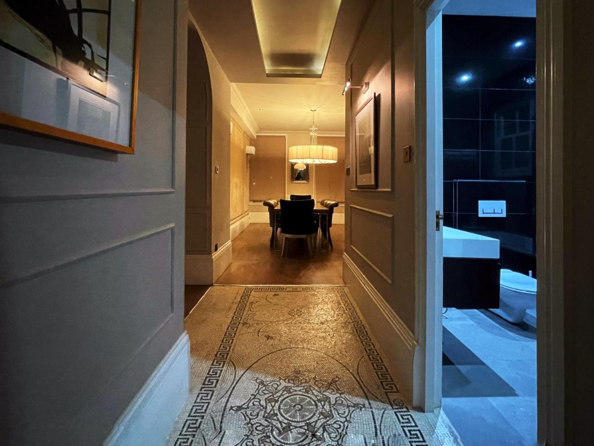 Elizabeth'S Place - London'S Hidden Gem Bagian luar foto
