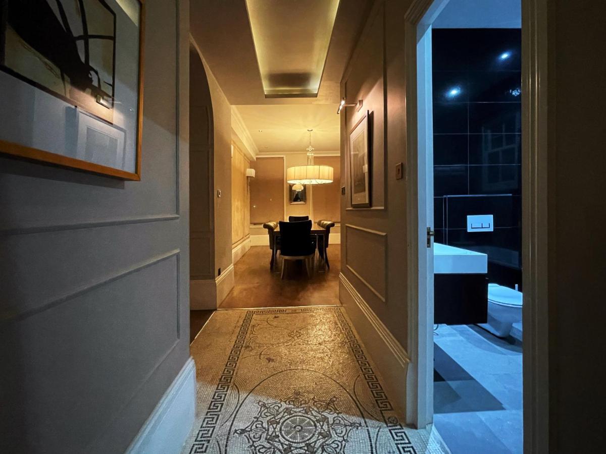 Elizabeth'S Place - London'S Hidden Gem Bagian luar foto