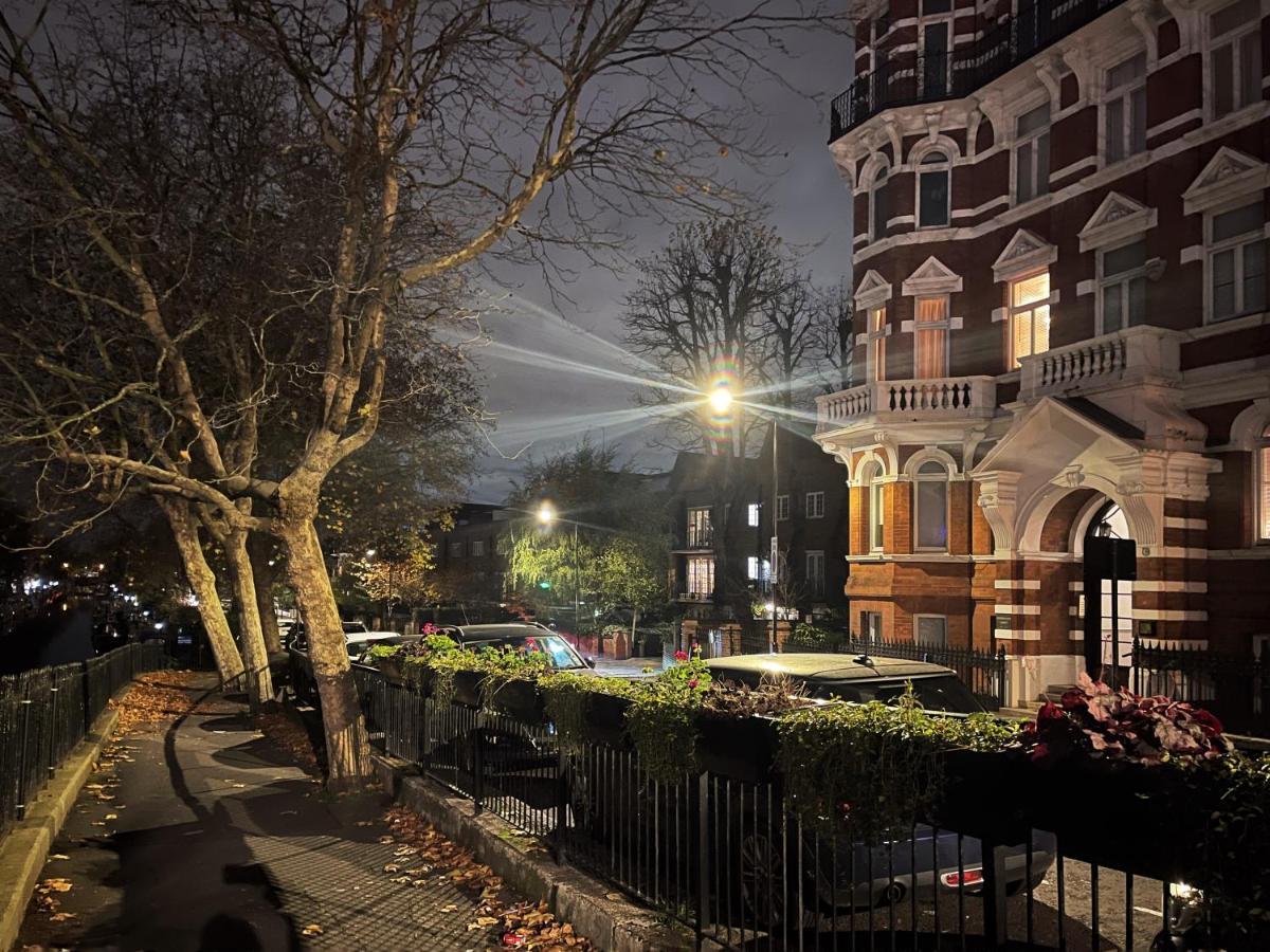 Elizabeth'S Place - London'S Hidden Gem Bagian luar foto